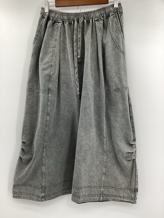 easel Dresses & Skirts - easel Washed Gray Wide Drawstring Jogger Knit Skirt